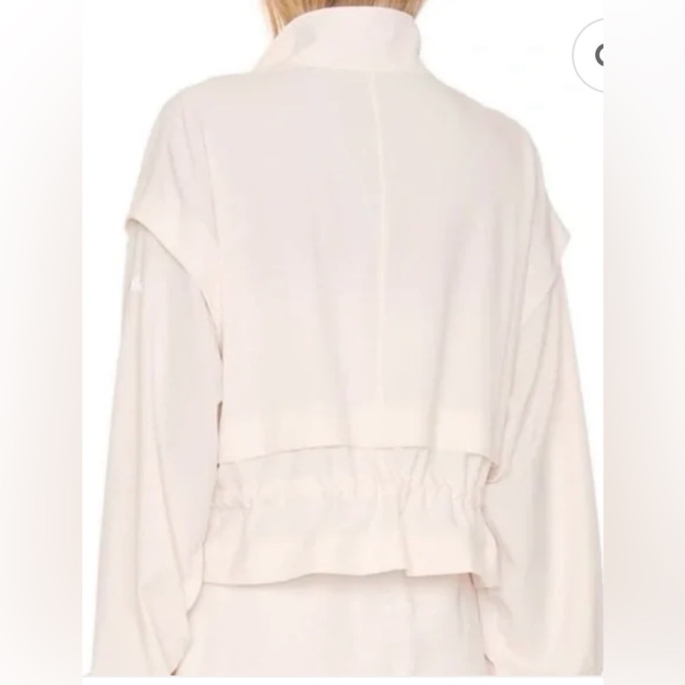 Alo Yoga Ready Set Jacket in Ivory - Picture 2 of 4